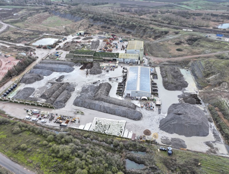 Residents group Saxongate has notified the Environment Agency of reports that incinerator bottom ash is being stored outside the permitted Waste Reception Area (WRA) at Saxon Brickworks, Whittlesey. As of today, they have not received a response.