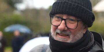 Peterborough photographer Terry Harris (above) scoops global media with exclusive Sandringham arrest images of Andrew Mountbatten-Windsor before Reuters captures the defining custody departure shot. Image: Channel 9 News Australia 