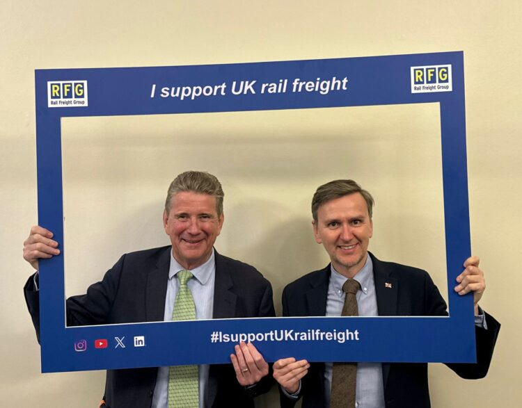 Peterborough is at the heart of the UK’s rail freight future! MP Andrew Pakes supports the launch of Freight Forward, a report showing how rail can reduce HGV traffic, support local jobs, and deliver sustainable growth. Pictured John Smith, CEO, in Westminster last week