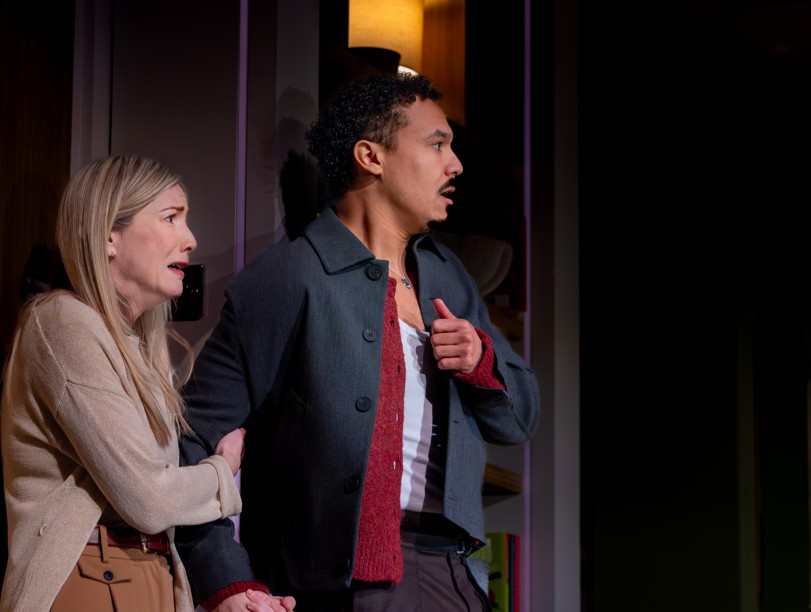 Kym Marsh and Lisa Faulkner star in the world-premiere stage adaptation of 90s thriller Single White Female at Cambridge Arts Theatre (10-14 March 2026). Photo: Chris Bishop