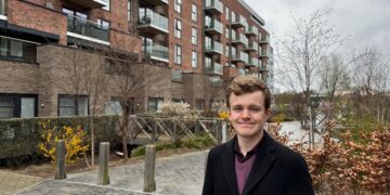 Sam Carling at Fletton Quays welcoming the introduction of the Renters’ Rights Act — landmark reforms giving renters across Peterborough greater security, stronger protections and a fairer housing system.